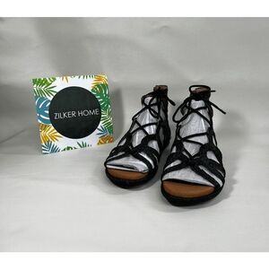 Gentle Souls Women's Break My Heart Lace Up Gladiator Flat Sandals - Black 5M